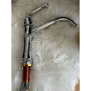 Moen faucet with spray nozzle chrome used